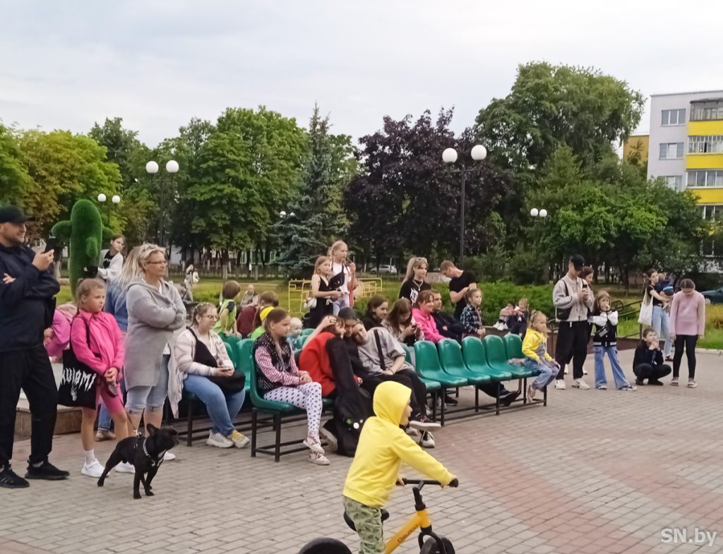 Весело и энергично проходят молодежные площадки в Светлогорске | Новости  Светлогорска и Светлогорского района